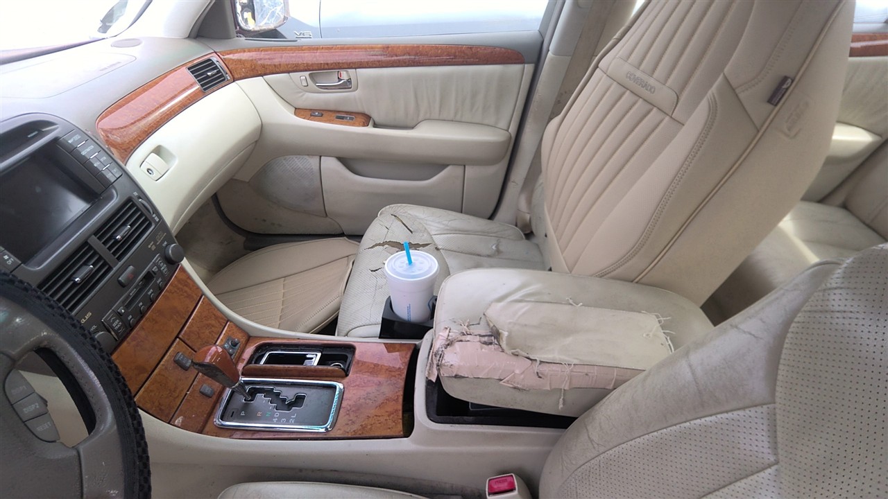 https://f005.backblazeb2.com/file/img-partshotlines-com/Inventory/EX921/Vehicle/8295_12.jpg