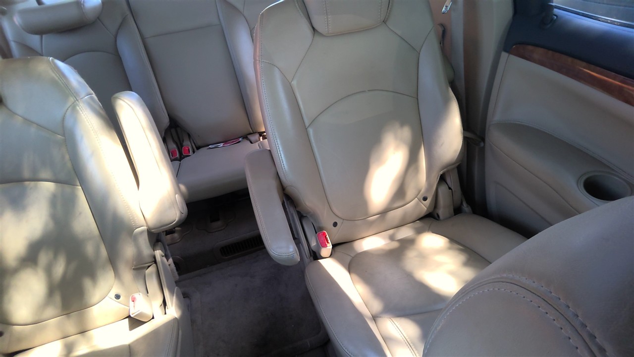 https://f005.backblazeb2.com/file/img-partshotlines-com/Inventory/EX921/Vehicle/8296_01.jpg