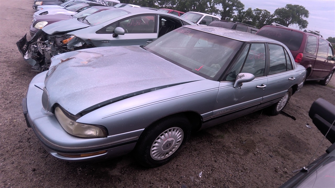 https://f005.backblazeb2.com/file/img-partshotlines-com/Inventory/EX921/Vehicle/8299_03.jpg