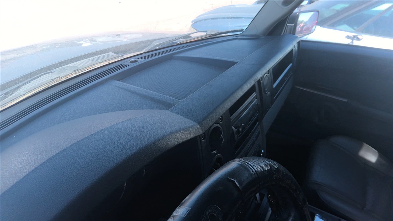 https://f005.backblazeb2.com/file/img-partshotlines-com/Inventory/EX921/Vehicle/8300_10.jpg