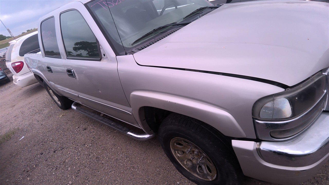 https://f005.backblazeb2.com/file/img-partshotlines-com/Inventory/EX921/Vehicle/8305_07.jpg
