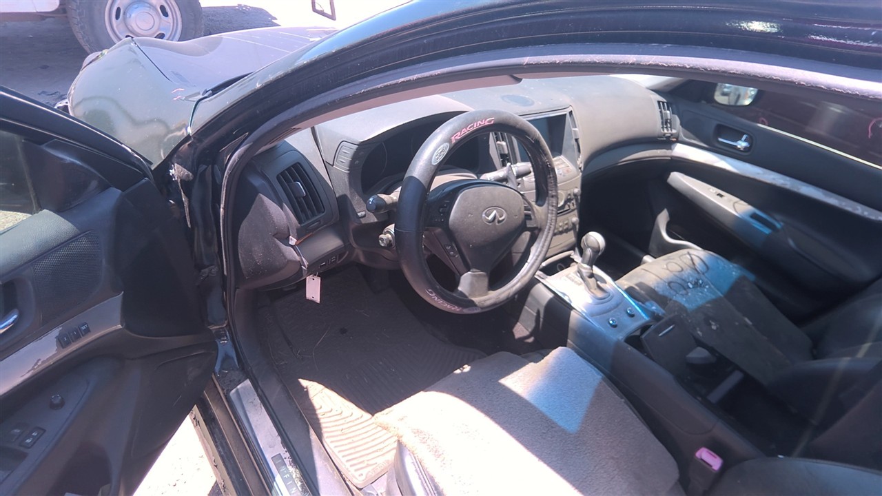 https://f005.backblazeb2.com/file/img-partshotlines-com/Inventory/EX921/Vehicle/8308_03.jpg