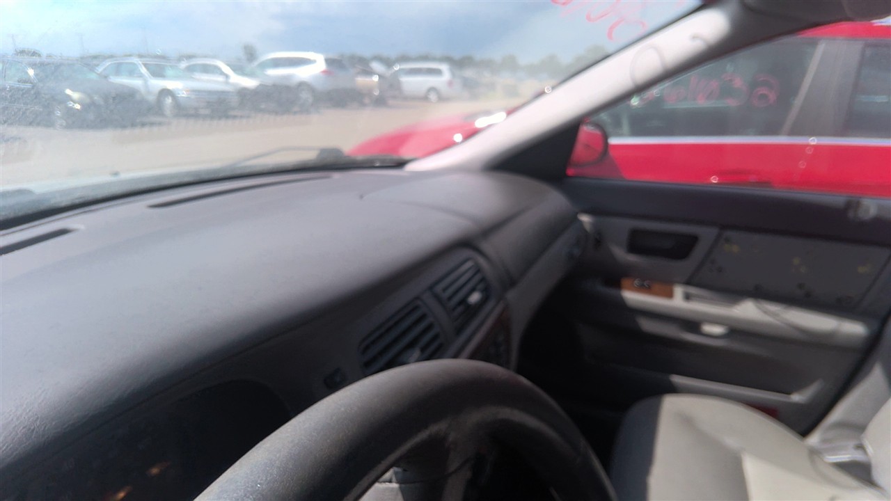 https://f005.backblazeb2.com/file/img-partshotlines-com/Inventory/EX921/Vehicle/8315_10.jpg