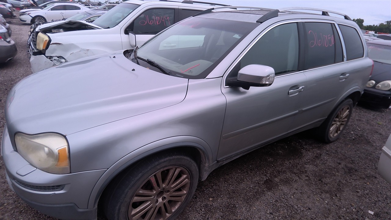 https://f005.backblazeb2.com/file/img-partshotlines-com/Inventory/EX921/Vehicle/8371_04.jpg