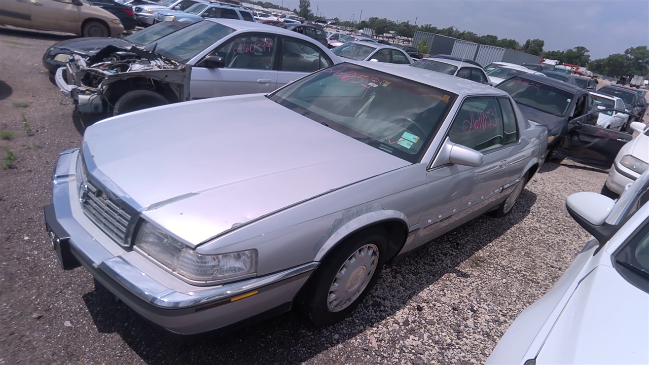 https://f005.backblazeb2.com/file/img-partshotlines-com/Inventory/EX921/Vehicle/8374_02.jpg