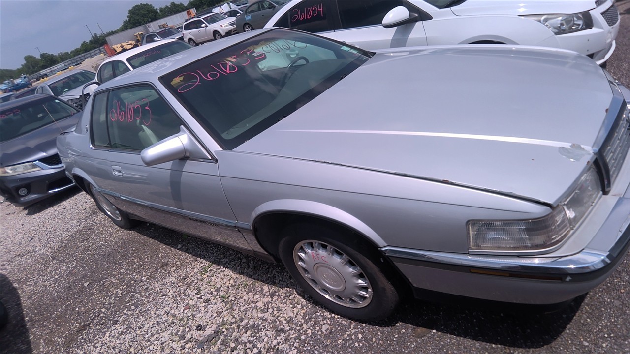 https://f005.backblazeb2.com/file/img-partshotlines-com/Inventory/EX921/Vehicle/8374_07.jpg