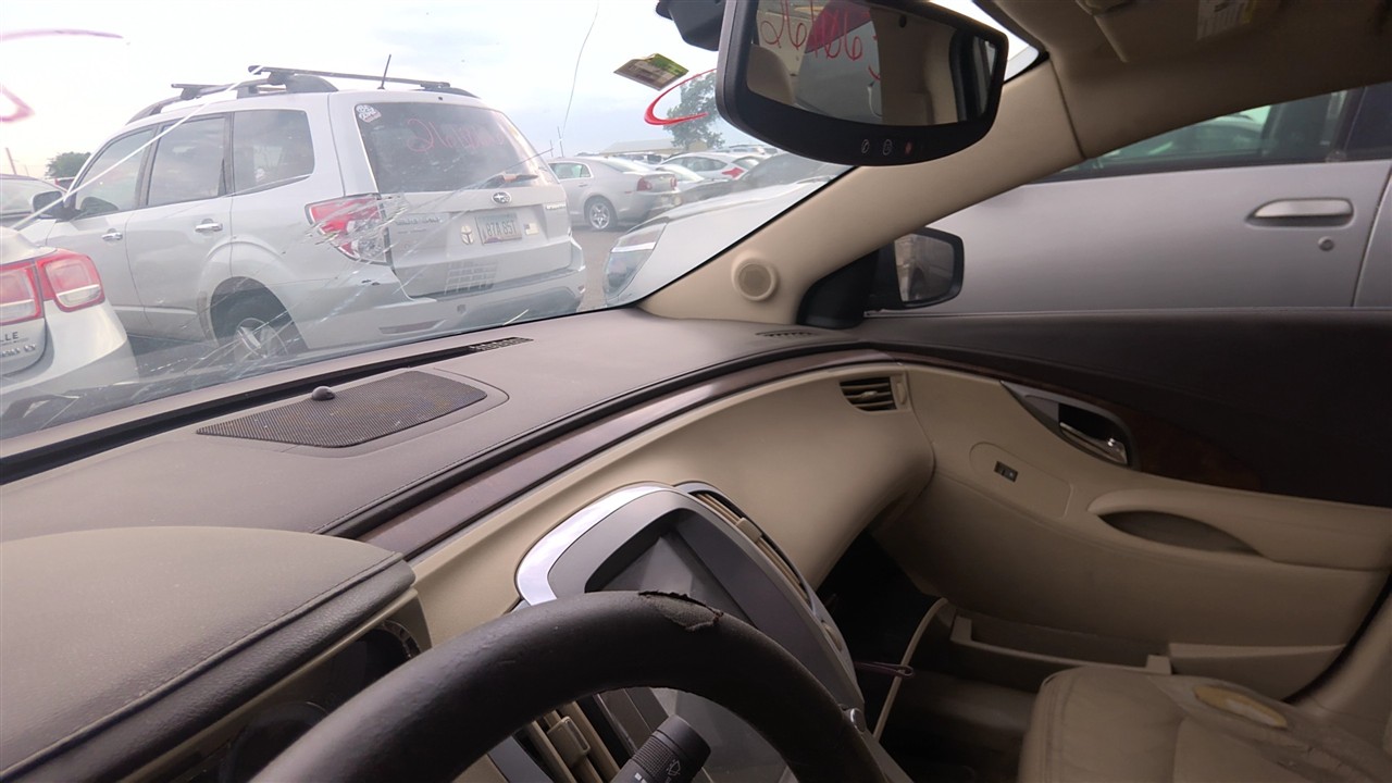 https://f005.backblazeb2.com/file/img-partshotlines-com/Inventory/EX921/Vehicle/8388_10.jpg