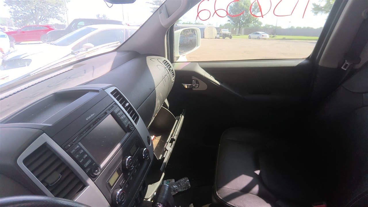 https://f005.backblazeb2.com/file/img-partshotlines-com/Inventory/EX921/Vehicle/8442_11.jpg