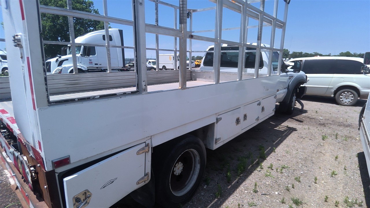 https://f005.backblazeb2.com/file/img-partshotlines-com/Inventory/EX921/Vehicle/8445_06.jpg