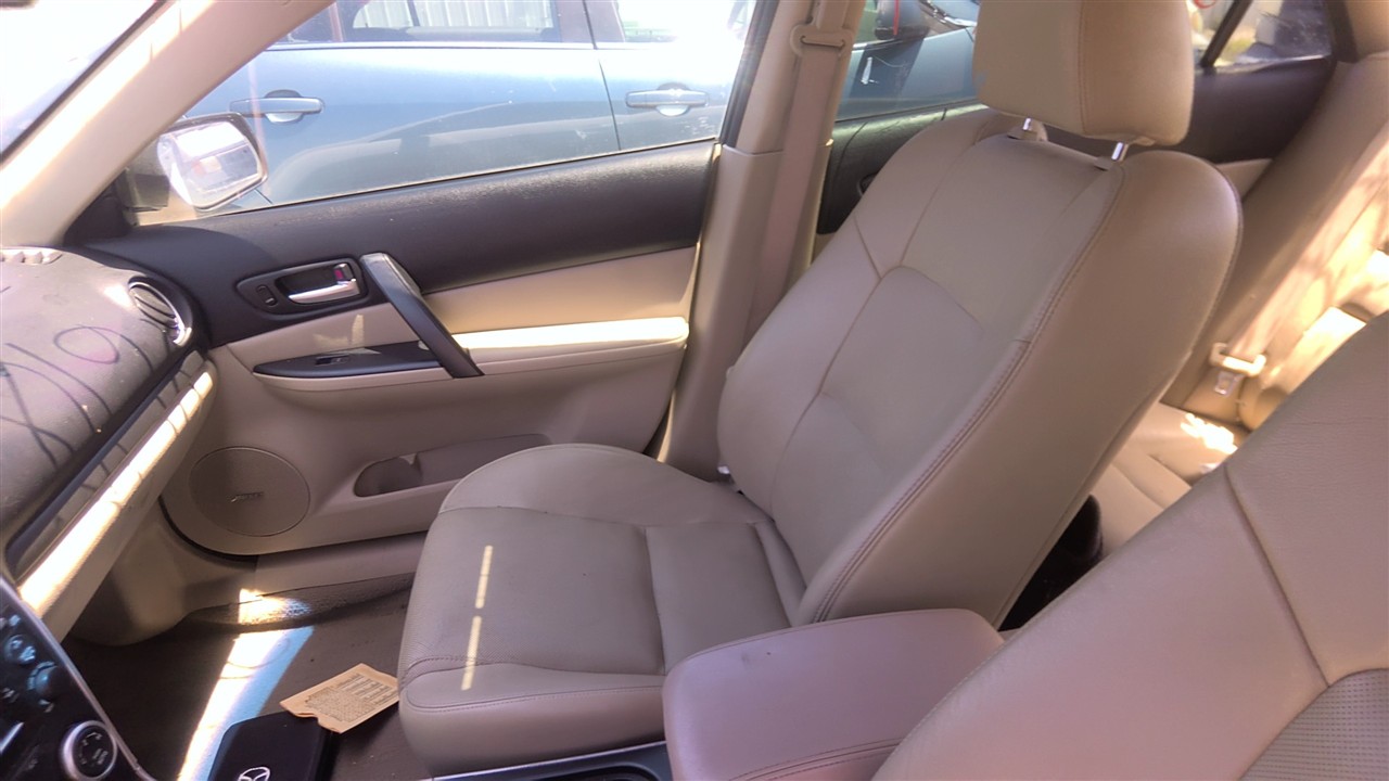 https://f005.backblazeb2.com/file/img-partshotlines-com/Inventory/EX921/Vehicle/8448_12.jpg