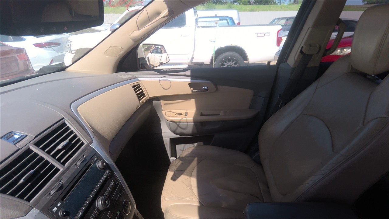 https://f005.backblazeb2.com/file/img-partshotlines-com/Inventory/EX921/Vehicle/8450_12.jpg