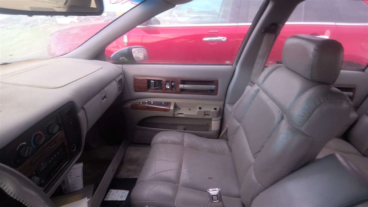 https://f005.backblazeb2.com/file/img-partshotlines-com/Inventory/EX921/Vehicle/8453_12.jpg