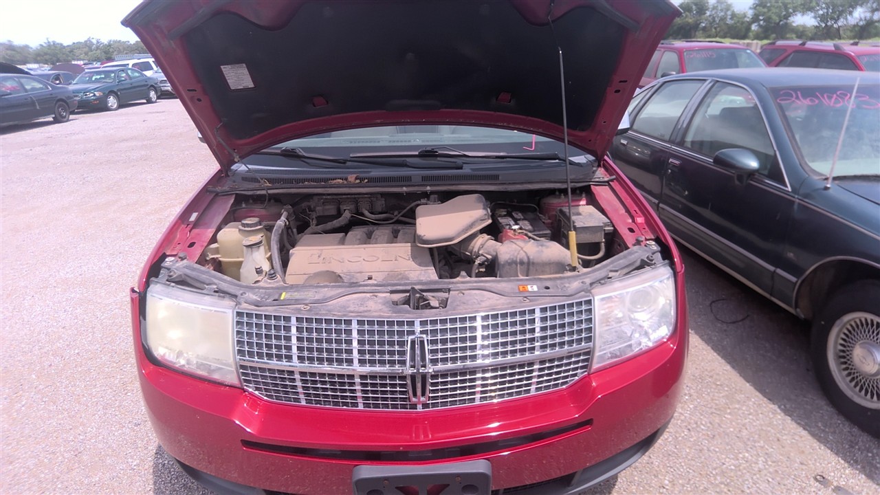https://f005.backblazeb2.com/file/img-partshotlines-com/Inventory/EX921/Vehicle/8454_02.jpg