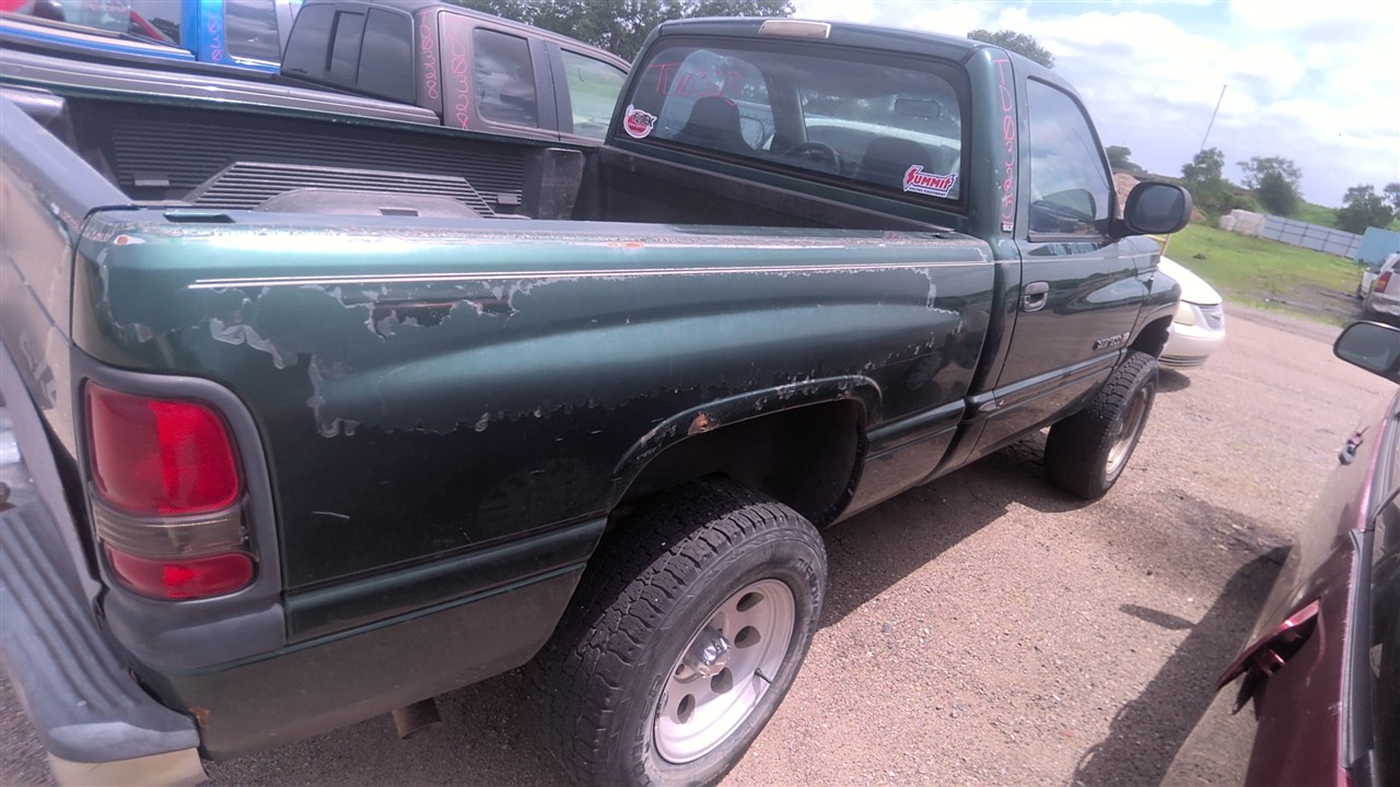 https://f005.backblazeb2.com/file/img-partshotlines-com/Inventory/EX921/Vehicle/8507_06.jpg