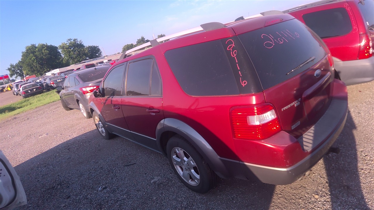 https://f005.backblazeb2.com/file/img-partshotlines-com/Inventory/EX921/Vehicle/8520_04.jpg