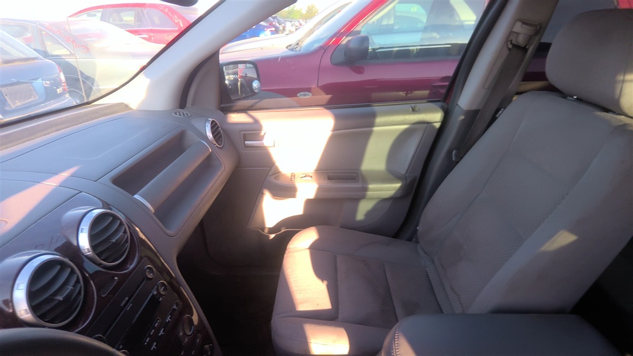 https://f005.backblazeb2.com/file/img-partshotlines-com/Inventory/EX921/Vehicle/8520_11.jpg