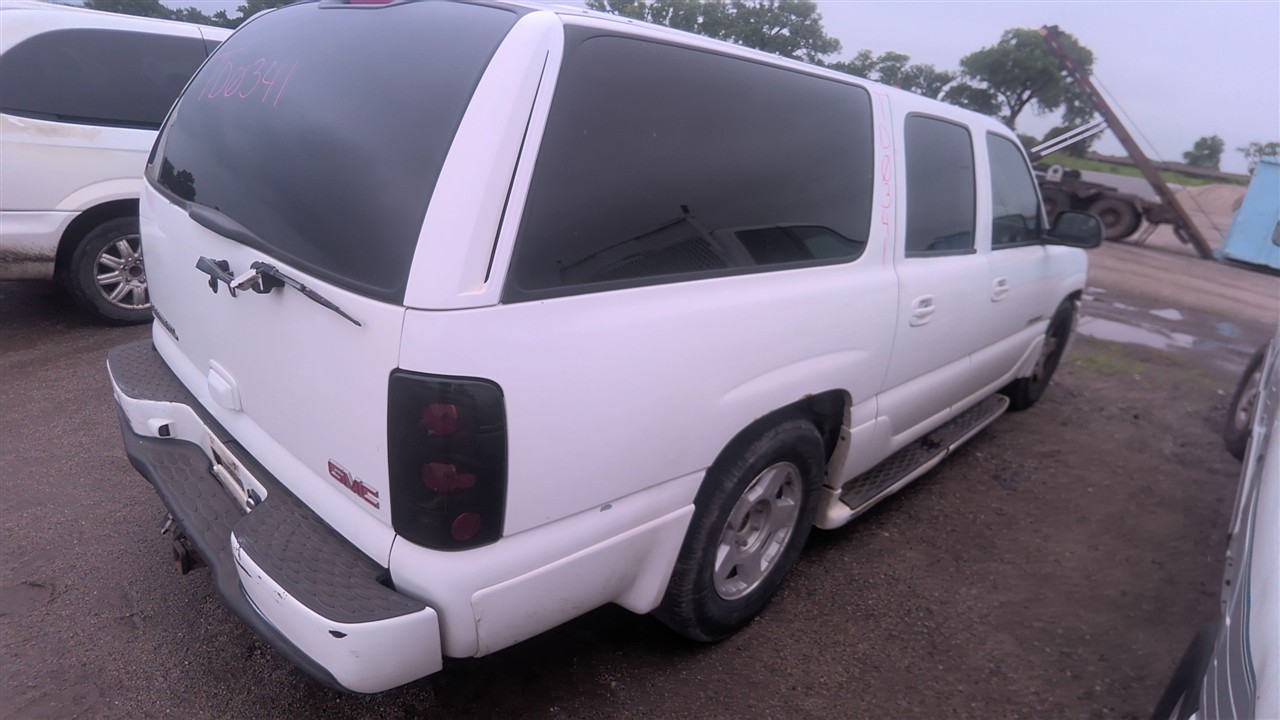 https://f005.backblazeb2.com/file/img-partshotlines-com/Inventory/EX921/Vehicle/8535_06.jpg