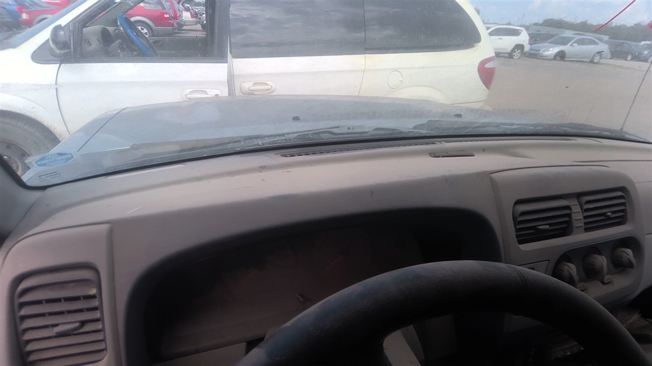 https://f005.backblazeb2.com/file/img-partshotlines-com/Inventory/EX921/Vehicle/8590_08.jpg