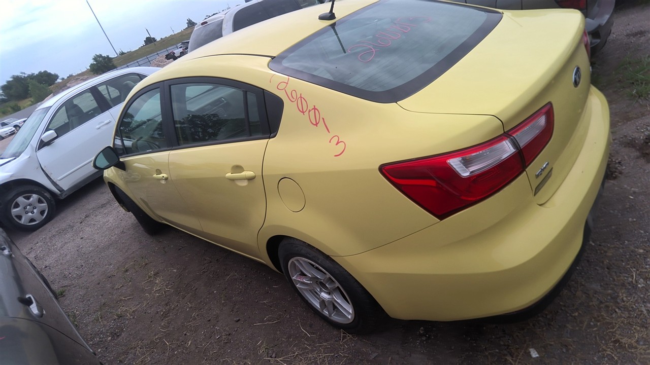 https://f005.backblazeb2.com/file/img-partshotlines-com/Inventory/EX921/Vehicle/8628_05.jpg