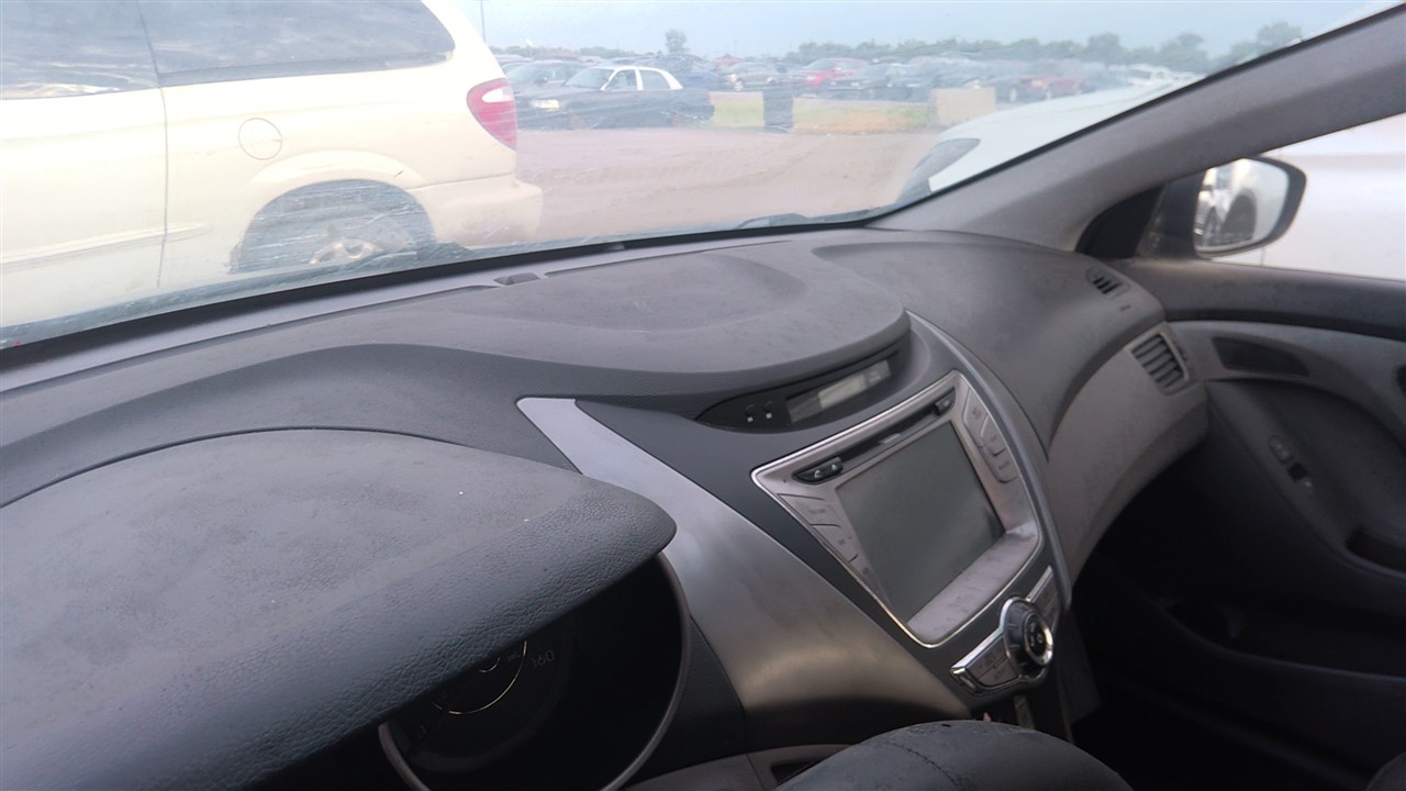 https://f005.backblazeb2.com/file/img-partshotlines-com/Inventory/EX921/Vehicle/8640_09.jpg