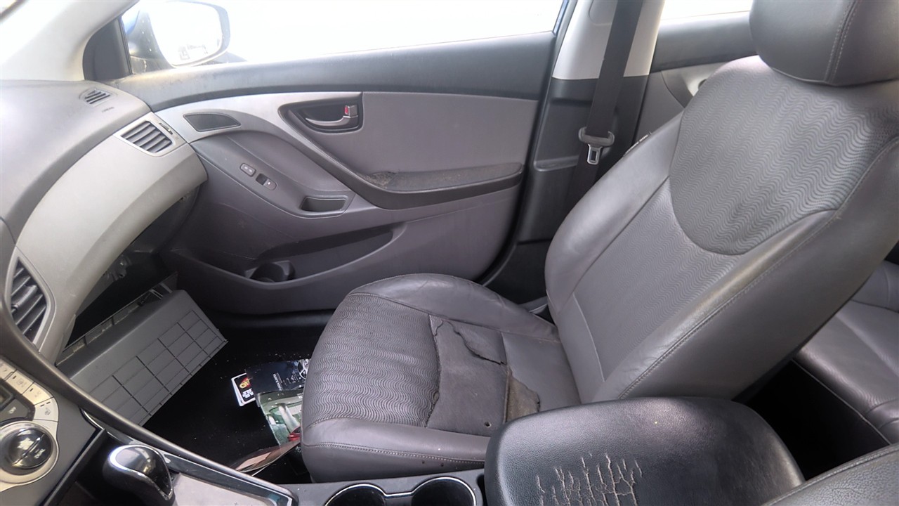 https://f005.backblazeb2.com/file/img-partshotlines-com/Inventory/EX921/Vehicle/8640_11.jpg