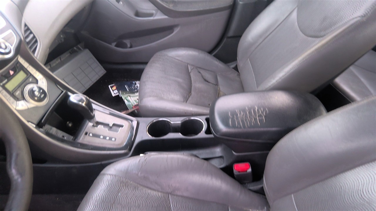 https://f005.backblazeb2.com/file/img-partshotlines-com/Inventory/EX921/Vehicle/8640_12.jpg