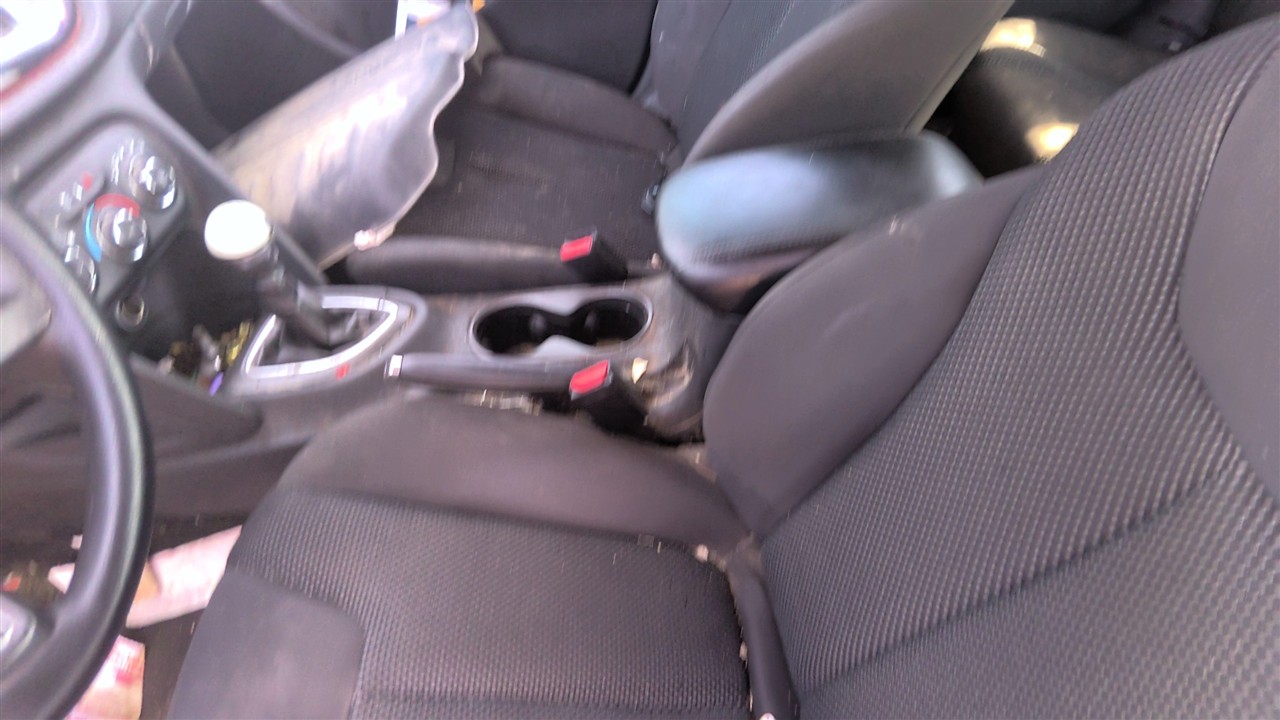 https://f005.backblazeb2.com/file/img-partshotlines-com/Inventory/EX921/Vehicle/8675_11.jpg