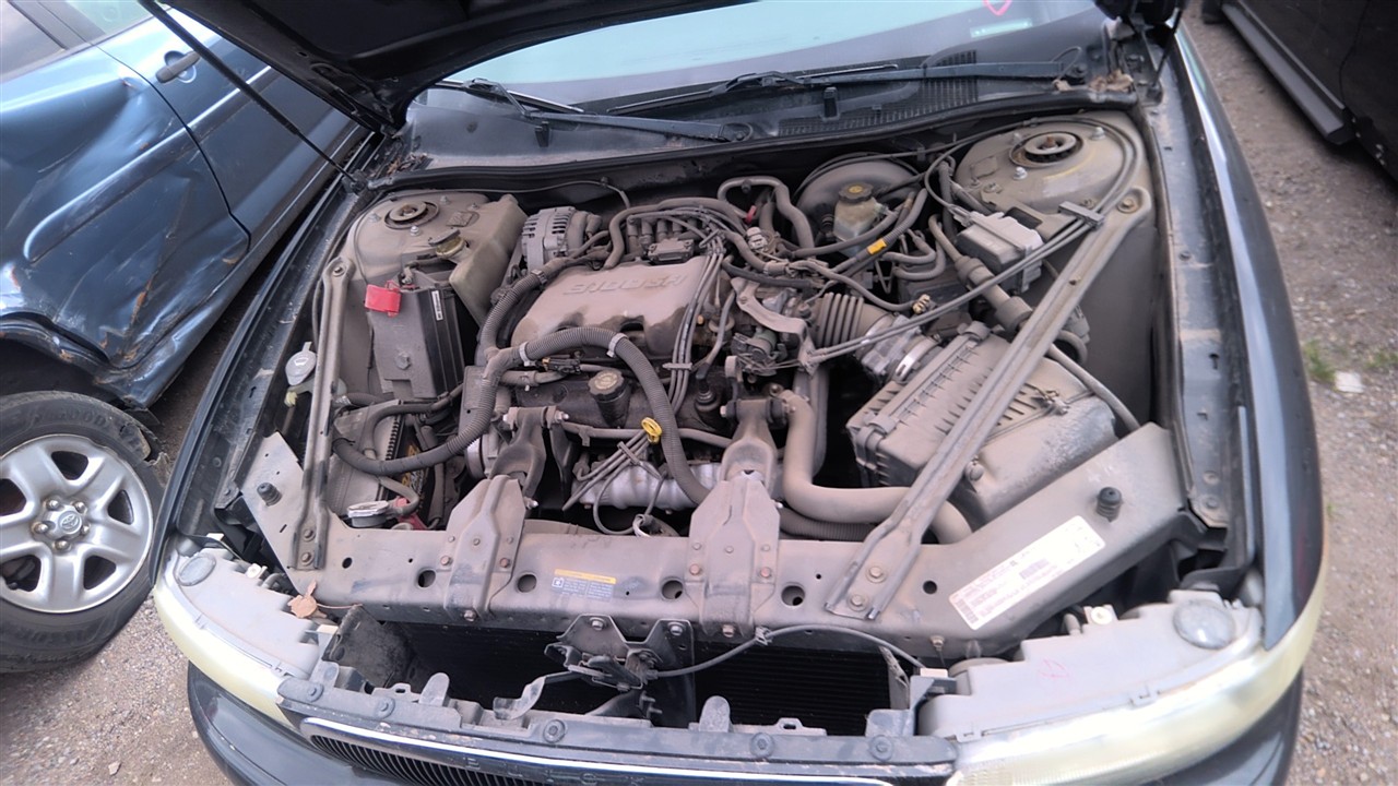 https://f005.backblazeb2.com/file/img-partshotlines-com/Inventory/EX921/Vehicle/8682_02.jpg