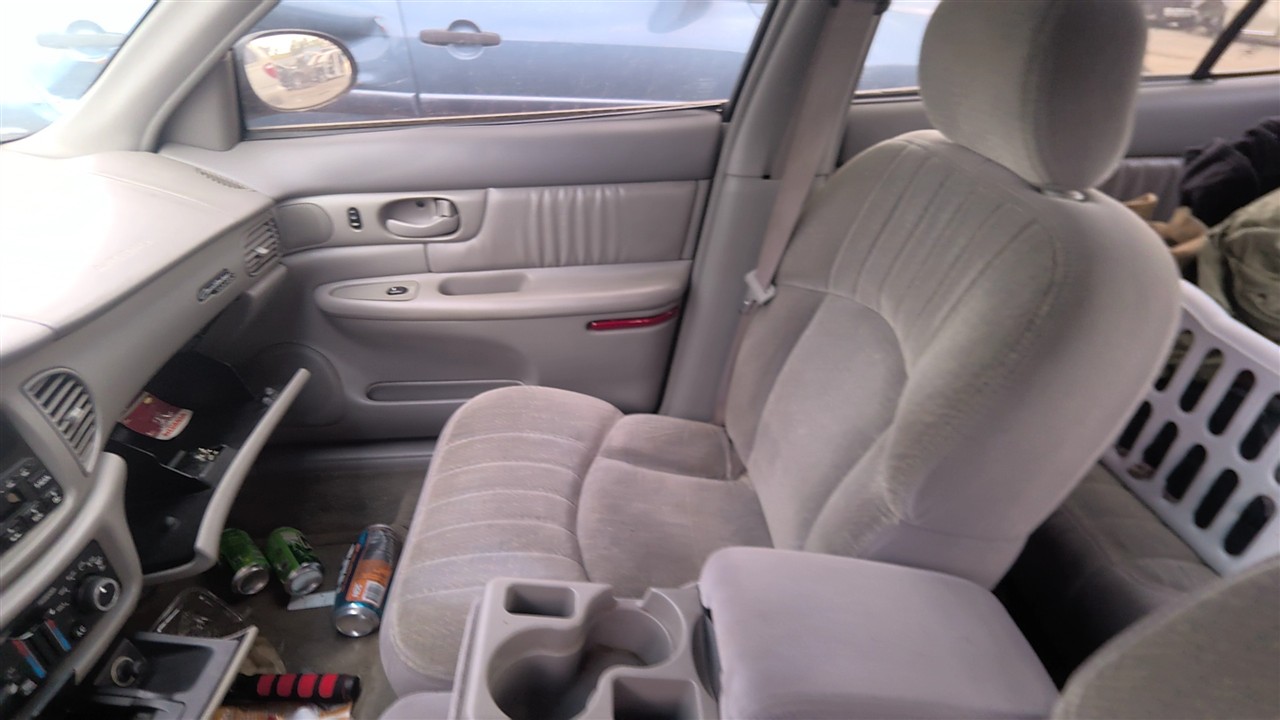 https://f005.backblazeb2.com/file/img-partshotlines-com/Inventory/EX921/Vehicle/8682_12.jpg