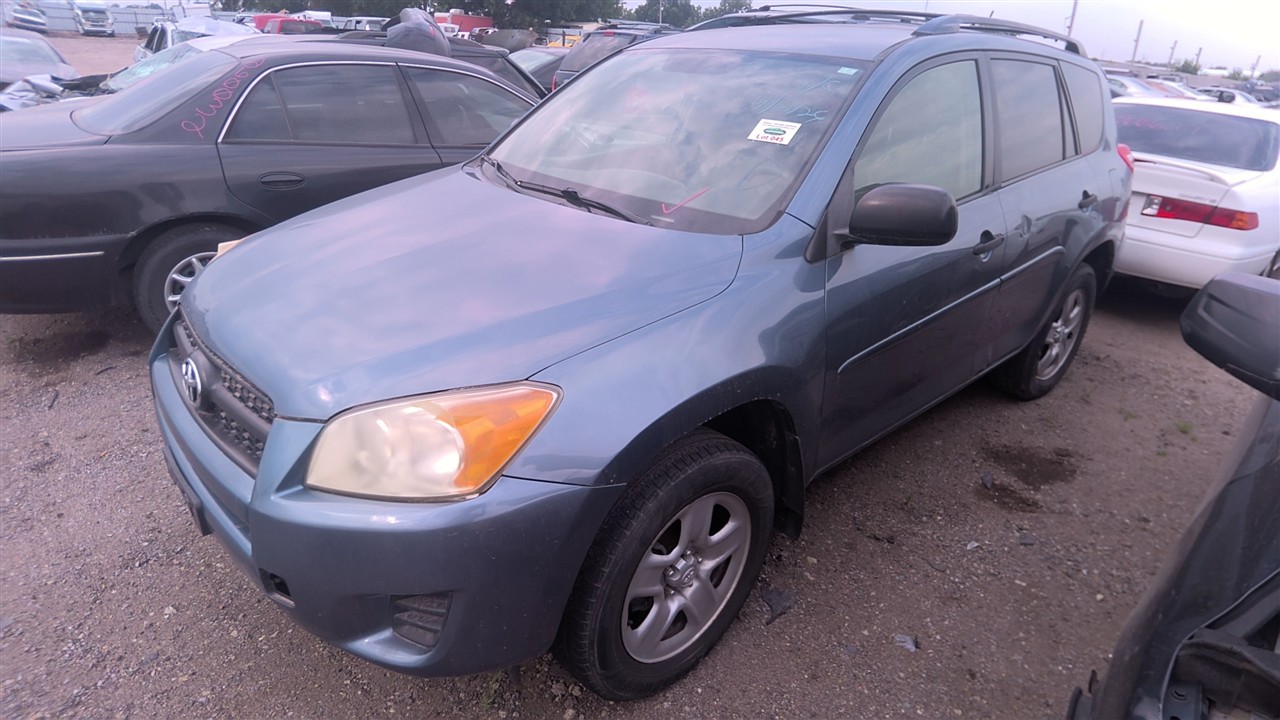 https://f005.backblazeb2.com/file/img-partshotlines-com/Inventory/EX921/Vehicle/8683_01.jpg