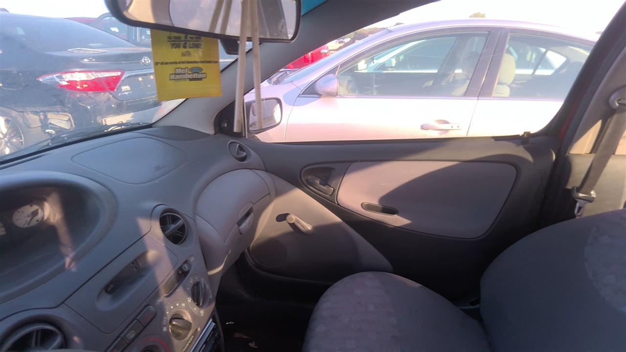 https://f005.backblazeb2.com/file/img-partshotlines-com/Inventory/EX921/Vehicle/8693_12.jpg