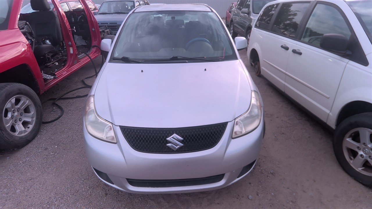 https://f005.backblazeb2.com/file/img-partshotlines-com/Inventory/EX921/Vehicle/8720_03.jpg