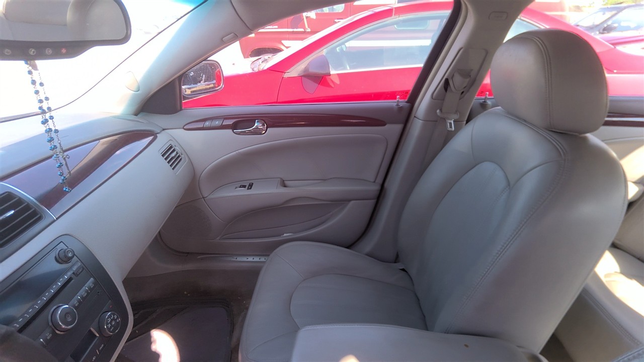 https://f005.backblazeb2.com/file/img-partshotlines-com/Inventory/EX921/Vehicle/8730_12.jpg