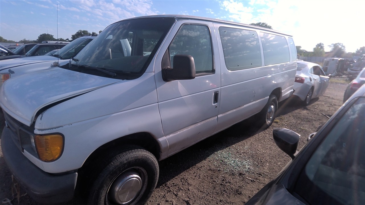 https://f005.backblazeb2.com/file/img-partshotlines-com/Inventory/EX921/Vehicle/8787_05.jpg