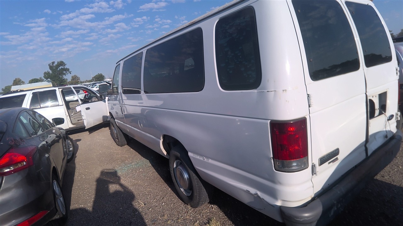 https://f005.backblazeb2.com/file/img-partshotlines-com/Inventory/EX921/Vehicle/8787_06.jpg