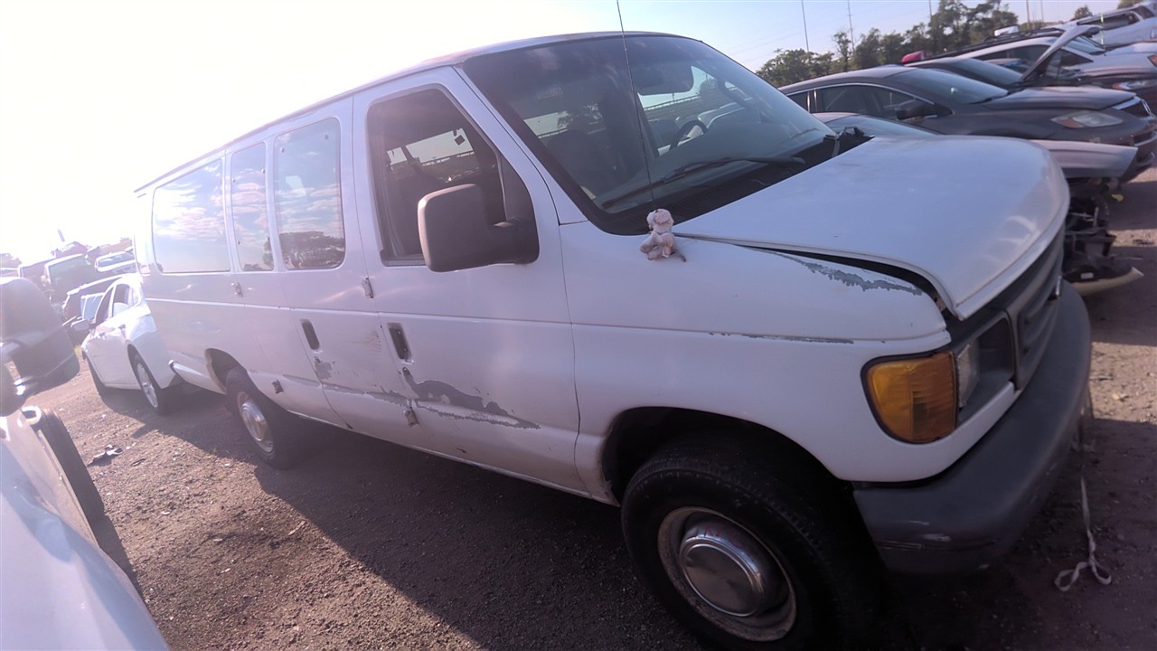 https://f005.backblazeb2.com/file/img-partshotlines-com/Inventory/EX921/Vehicle/8787_09.jpg