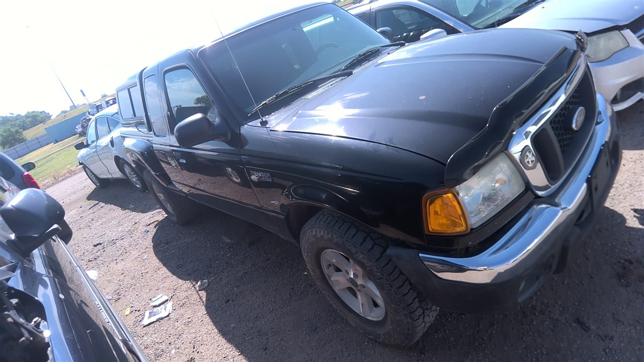 https://f005.backblazeb2.com/file/img-partshotlines-com/Inventory/EX921/Vehicle/8789_08.jpg