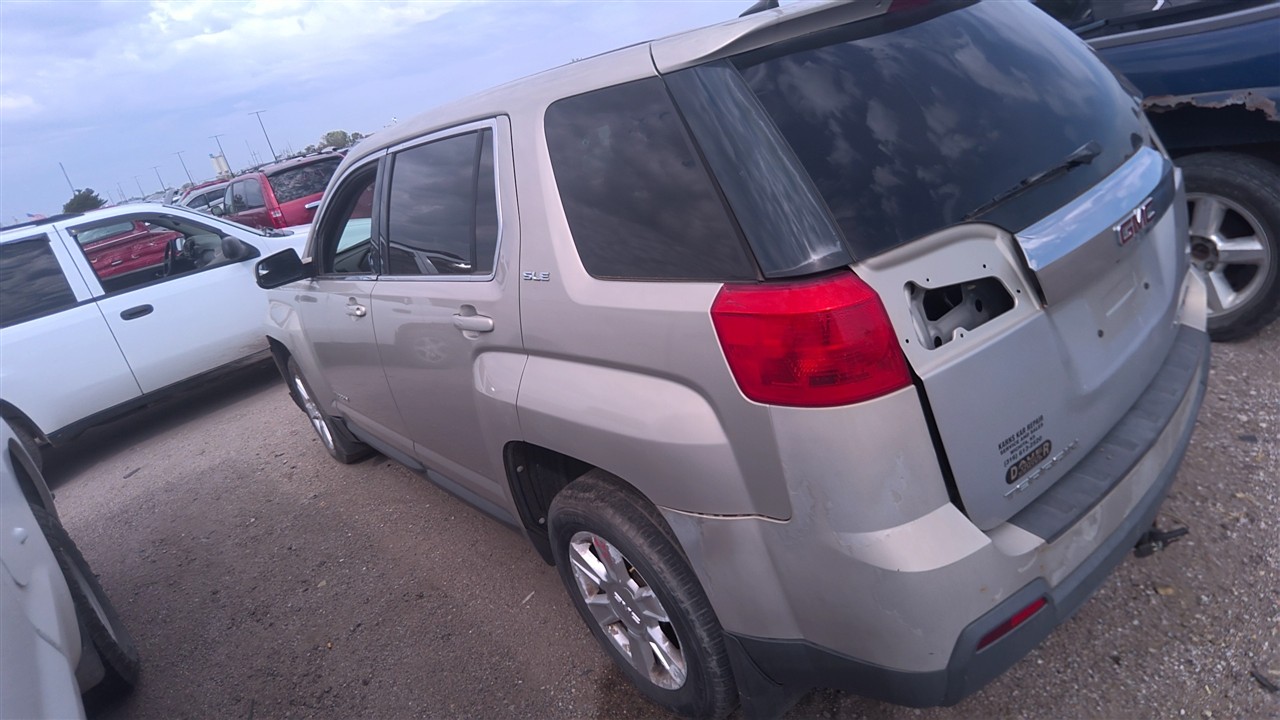 https://f005.backblazeb2.com/file/img-partshotlines-com/Inventory/EX921/Vehicle/8813_06.jpg