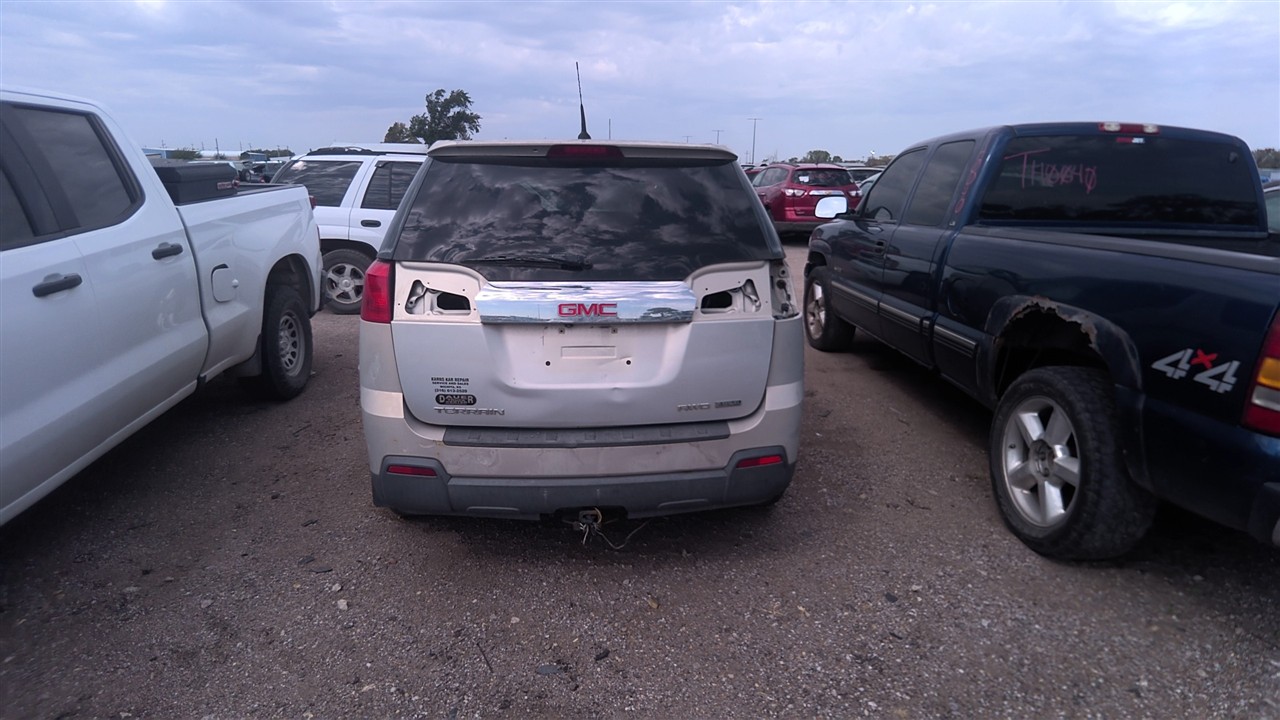 https://f005.backblazeb2.com/file/img-partshotlines-com/Inventory/EX921/Vehicle/8813_07.jpg