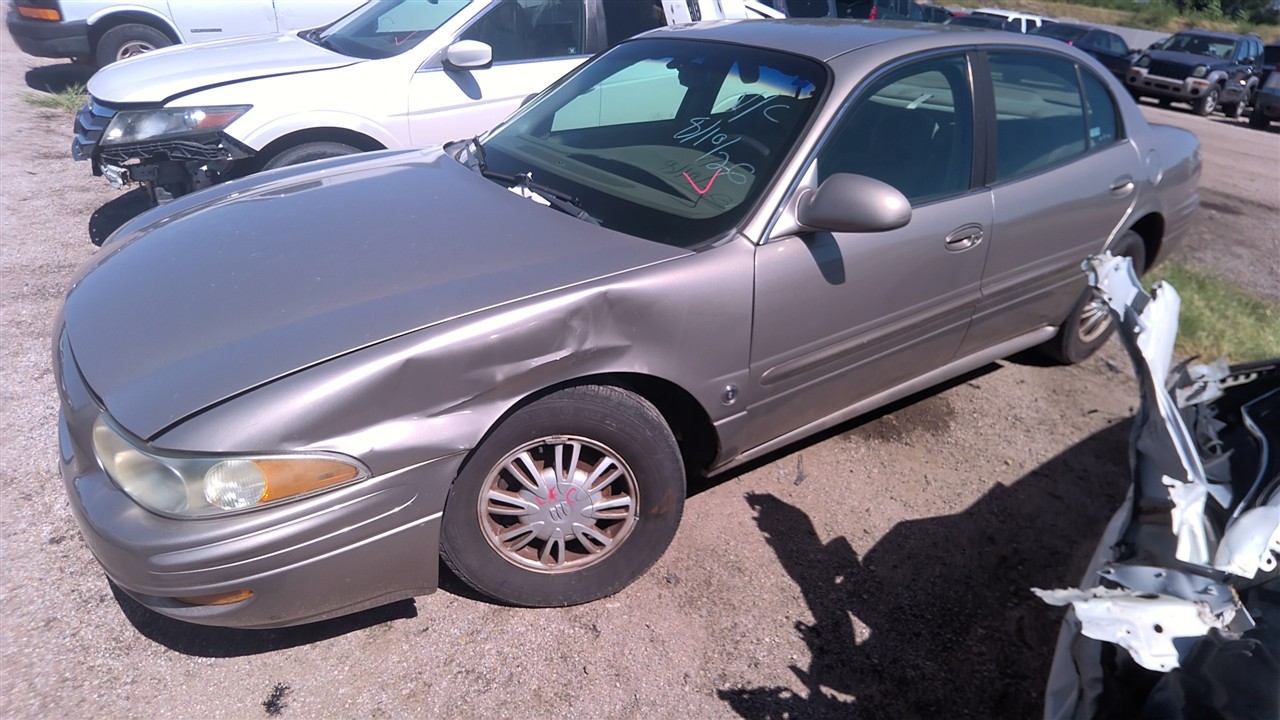https://f005.backblazeb2.com/file/img-partshotlines-com/Inventory/EX921/Vehicle/8818_04.jpg