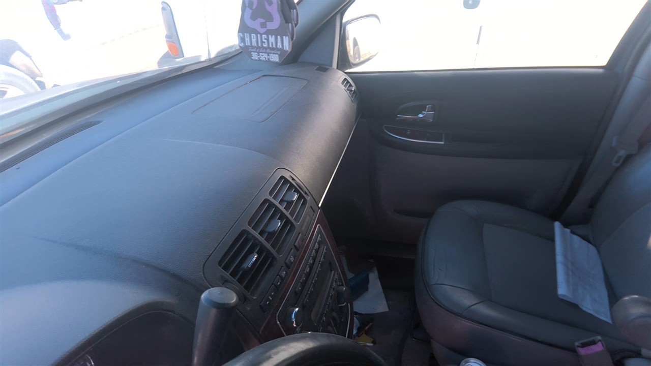 https://f005.backblazeb2.com/file/img-partshotlines-com/Inventory/EX921/Vehicle/8820_12.jpg