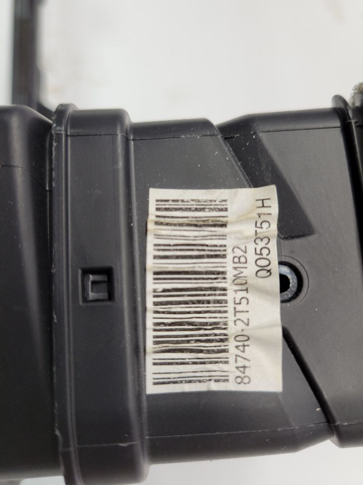 https://f005.backblazeb2.com/file/img-partshotlines-com/Inventory/EX94/Inventory/1534622_04.jpg
