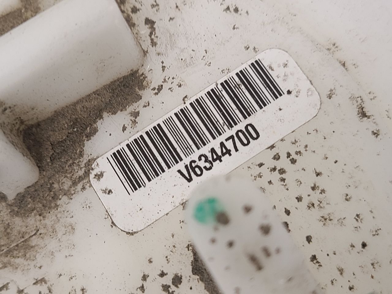 https://f005.backblazeb2.com/file/img-partshotlines-com/Inventory/EX94/Inventory/2083021_03.jpg