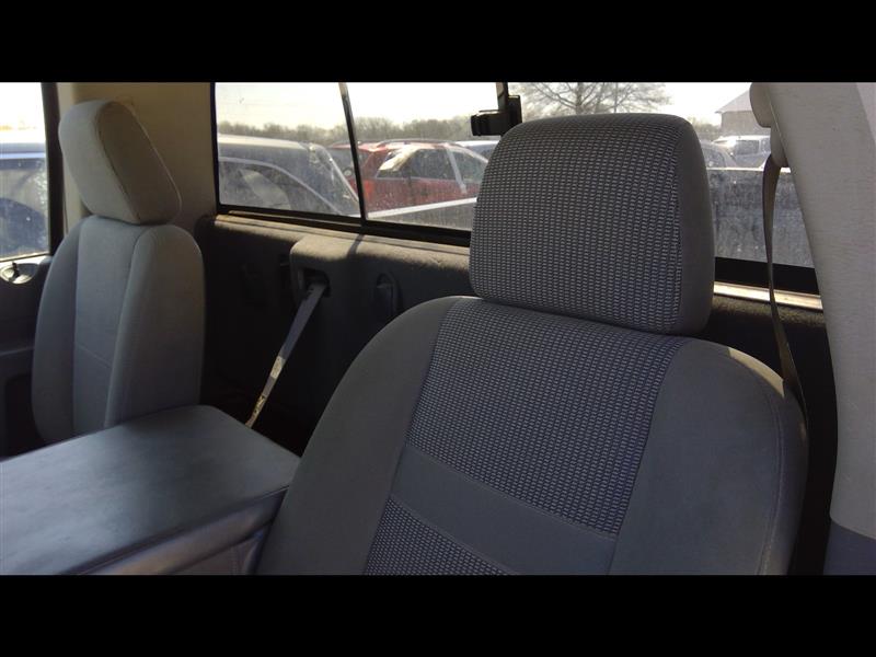 https://f005.backblazeb2.com/file/img-partshotlines-com/Inventory/EX94/Vehicle/125060_12.jpg