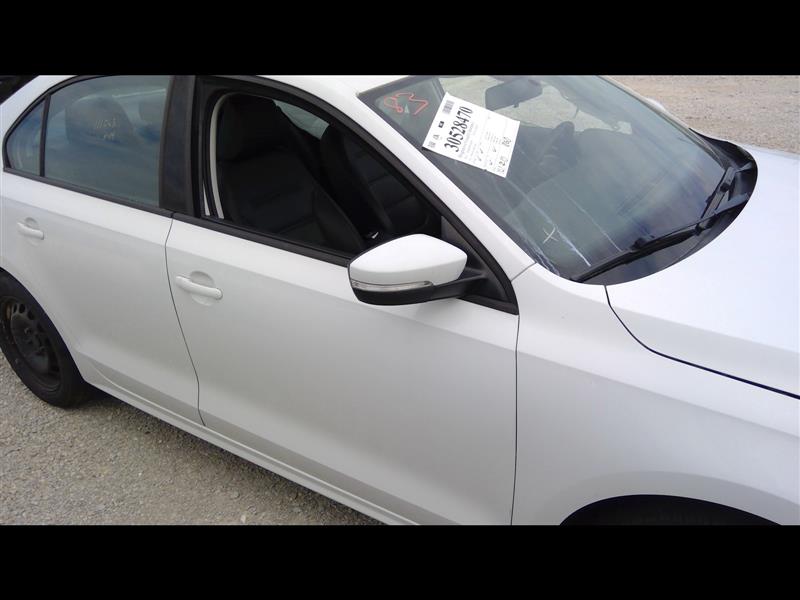 https://f005.backblazeb2.com/file/img-partshotlines-com/Inventory/EX94/Vehicle/128468_05.jpg