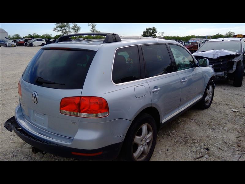 https://f005.backblazeb2.com/file/img-partshotlines-com/Inventory/EX94/Vehicle/158252_06.jpg