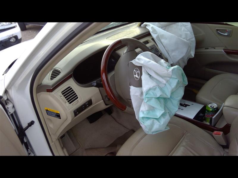 https://f005.backblazeb2.com/file/img-partshotlines-com/Inventory/EX94/Vehicle/160144_12.jpg