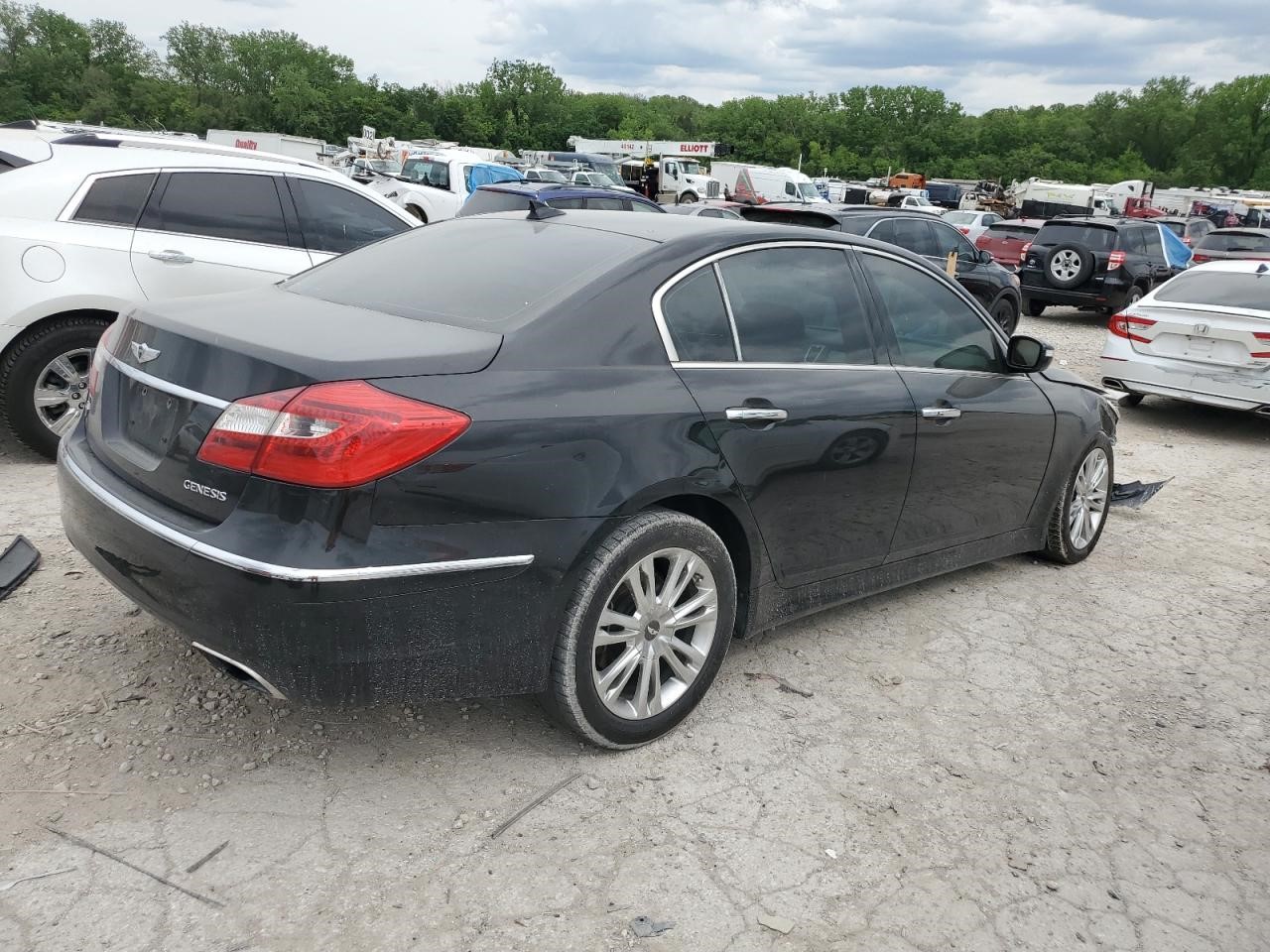 https://f005.backblazeb2.com/file/img-partshotlines-com/Inventory/EX94/Vehicle/161097_03.jpg