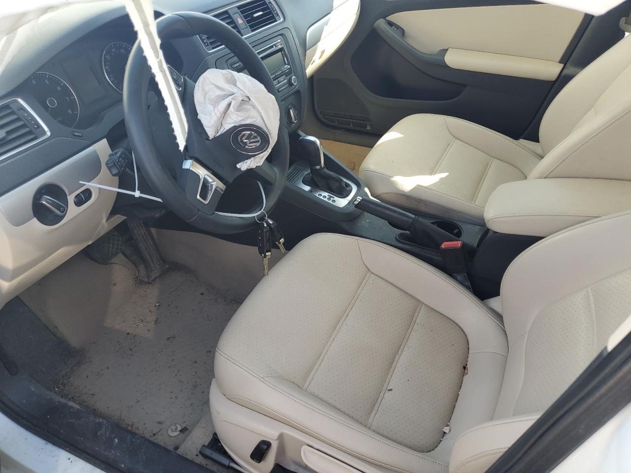 https://f005.backblazeb2.com/file/img-partshotlines-com/Inventory/EX94/Vehicle/161129_07.jpg