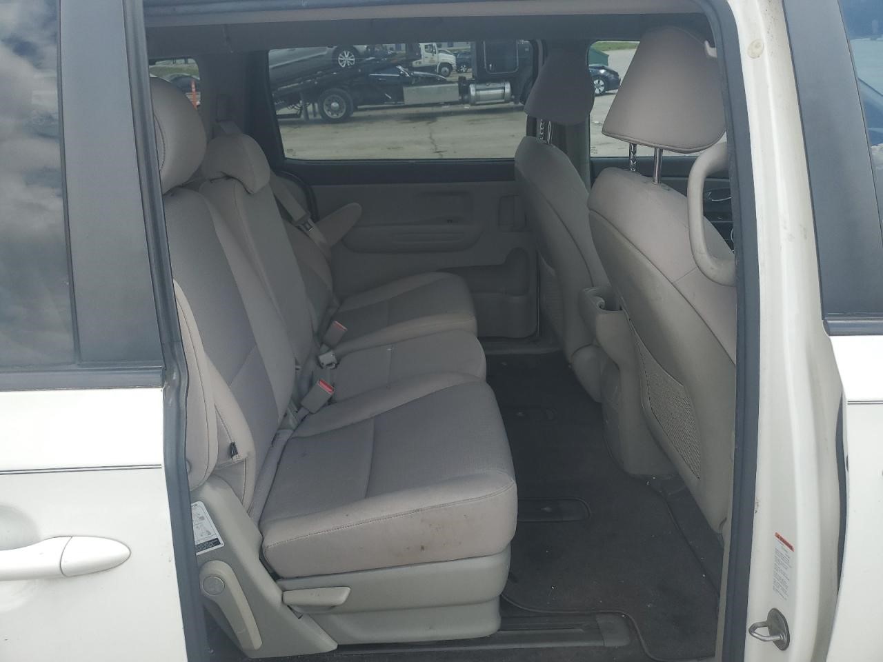 https://f005.backblazeb2.com/file/img-partshotlines-com/Inventory/EX94/Vehicle/161193_11.jpg